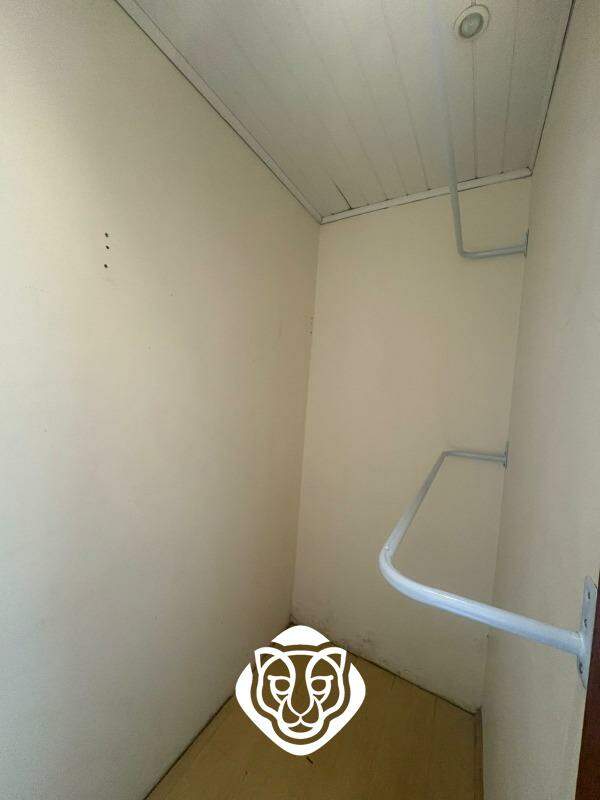 Closet 1
