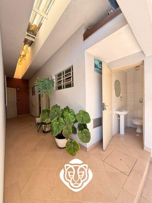 Corredor de acesso 