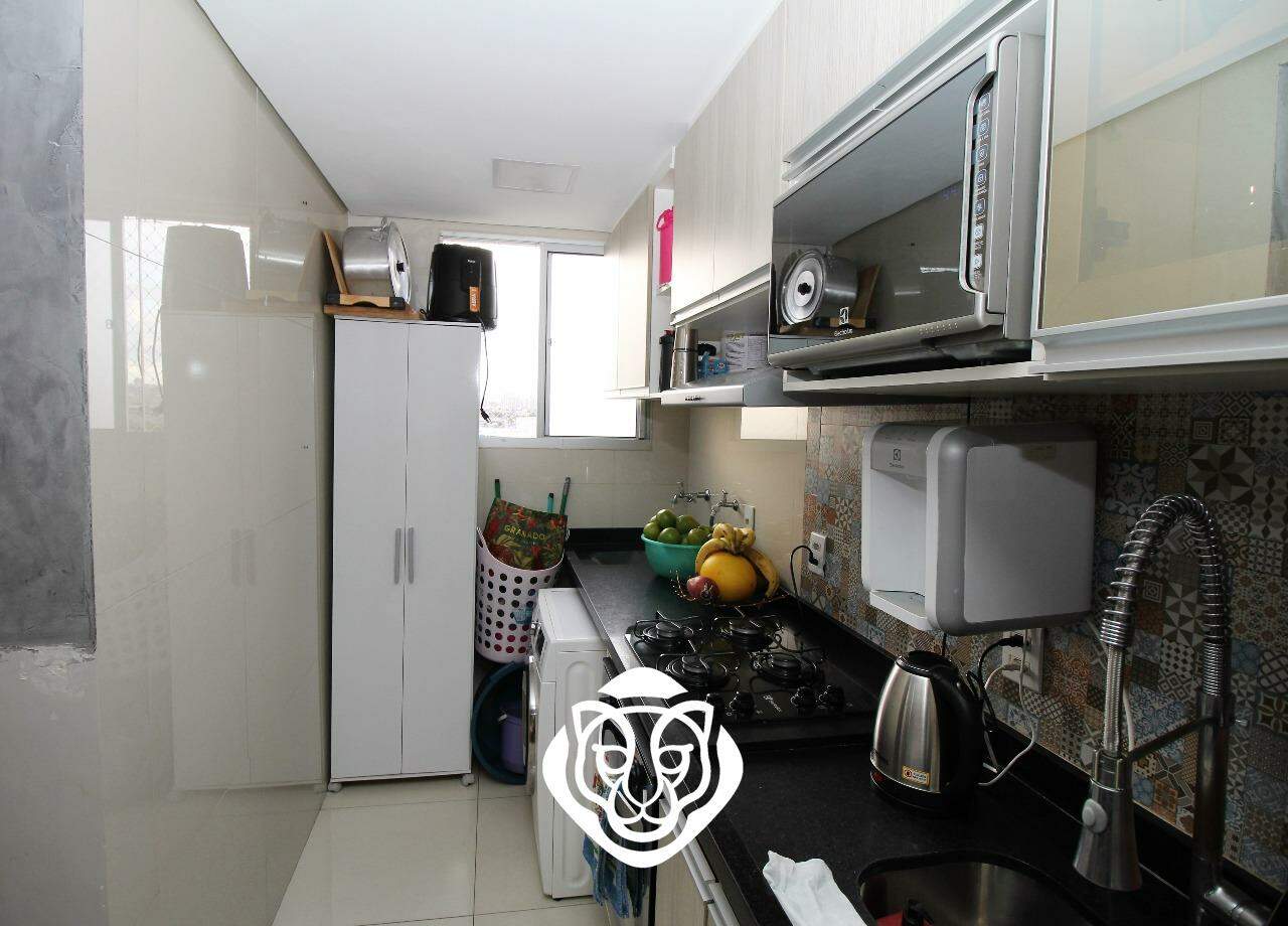 Cozinha e área de serviço