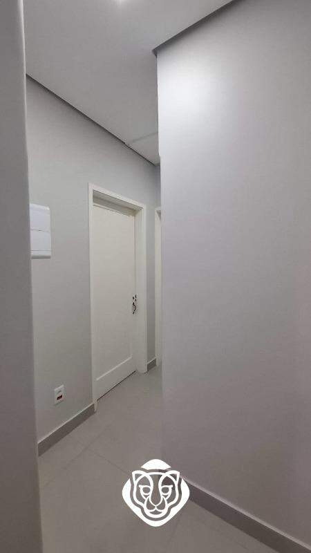 corredor piso superior 