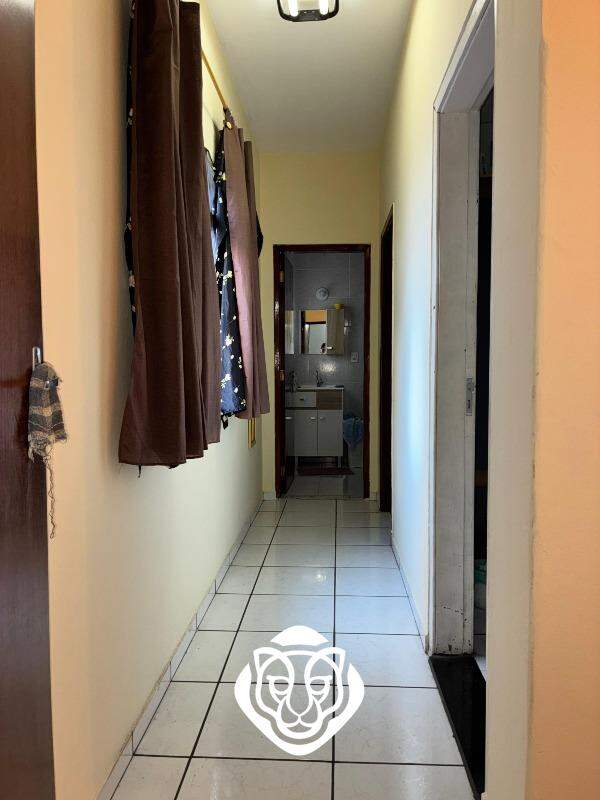 Casa I - corredor dormitórios 