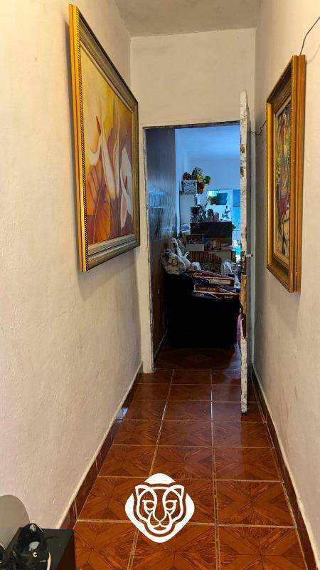 Casa II - corredor dormitórios 