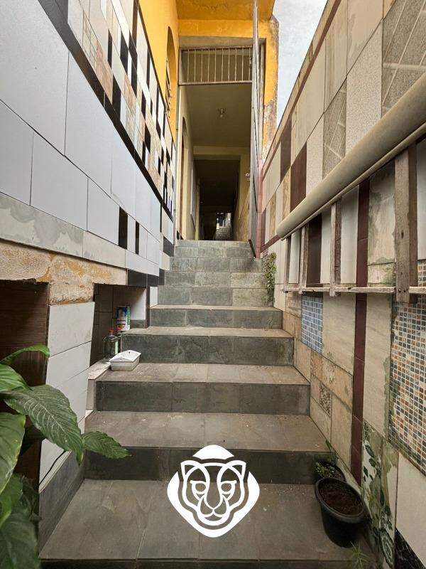 Escadas área externa 