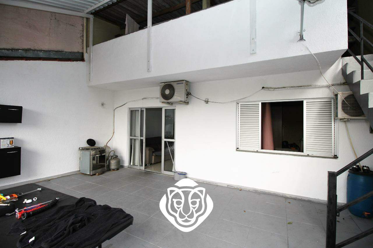 Varanda com churrasqueira - casa I