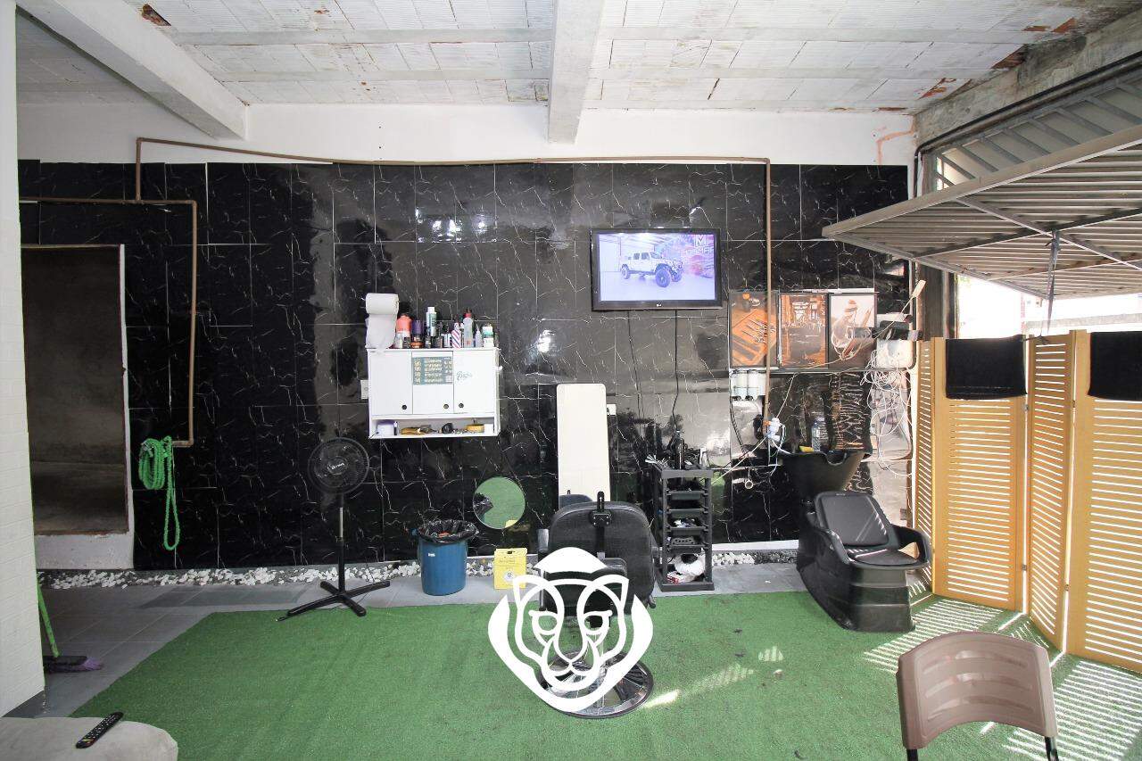 Vagas e estúdio - casa I