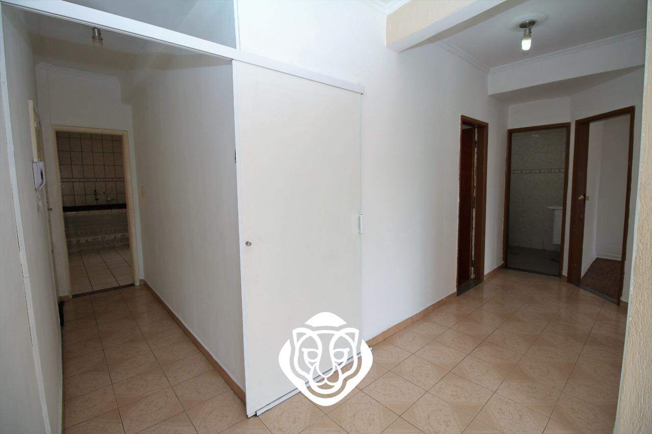 Hall acesso cozinha