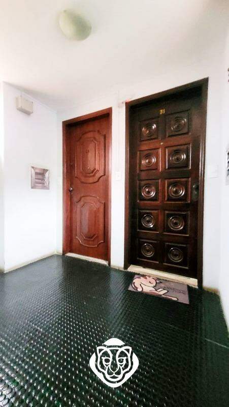 Hall apartamentos 