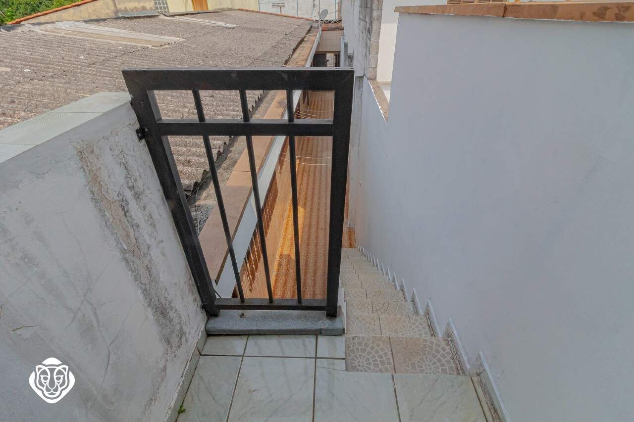 Escada de acesso