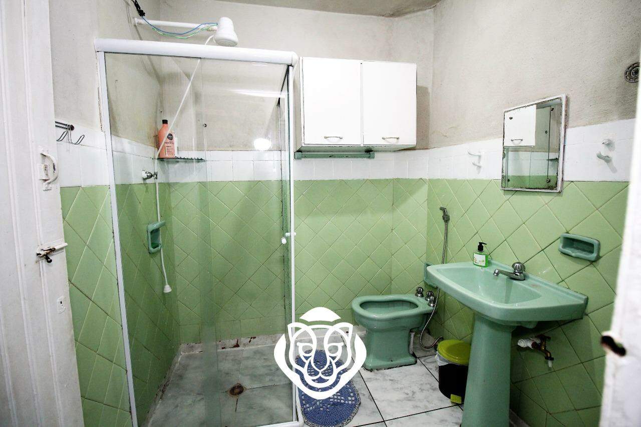 Banheiro - Área de Serviço