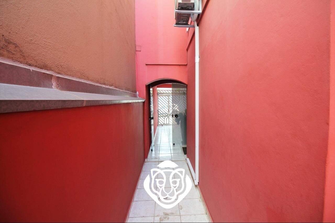 Entrada lateral - casa I