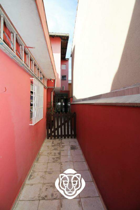Entrada lateral - casa I