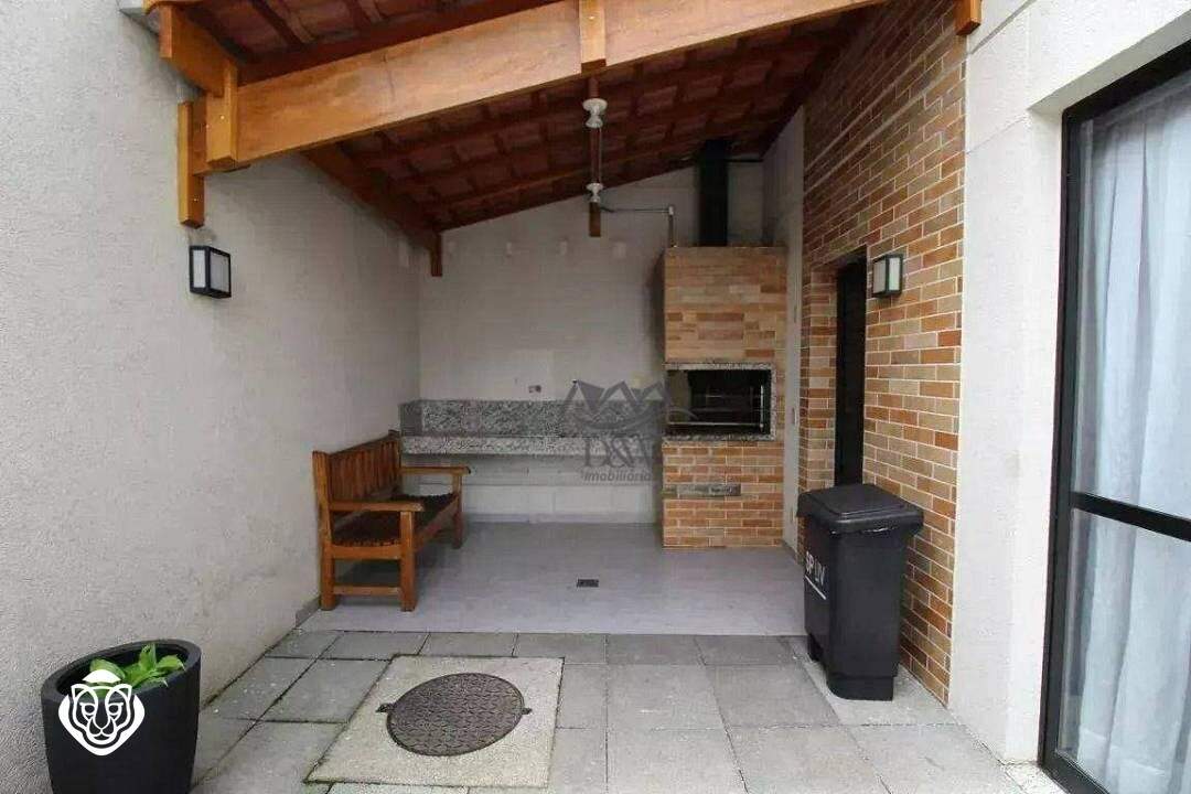 Área de churrasqueira 