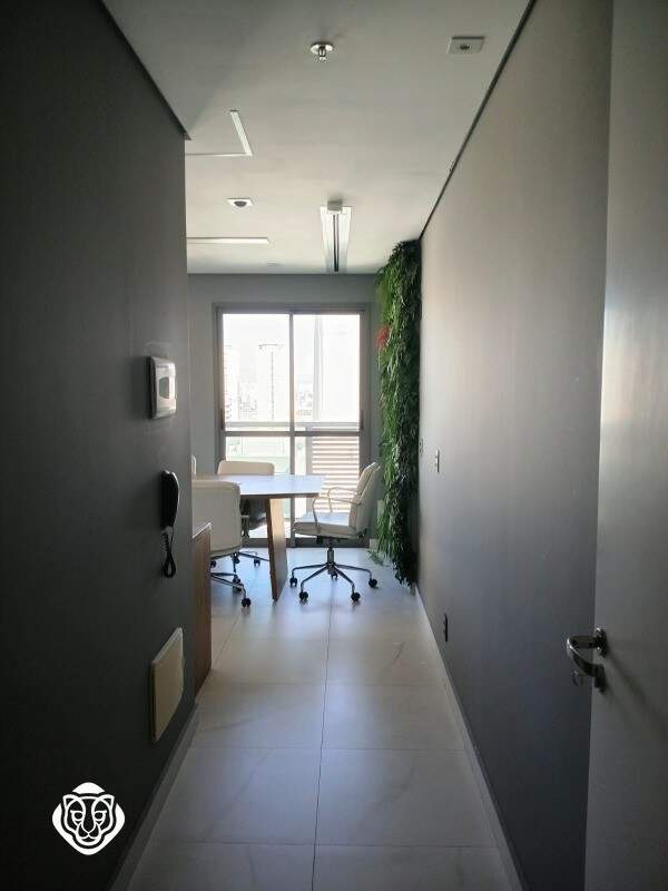 Hall Entrada