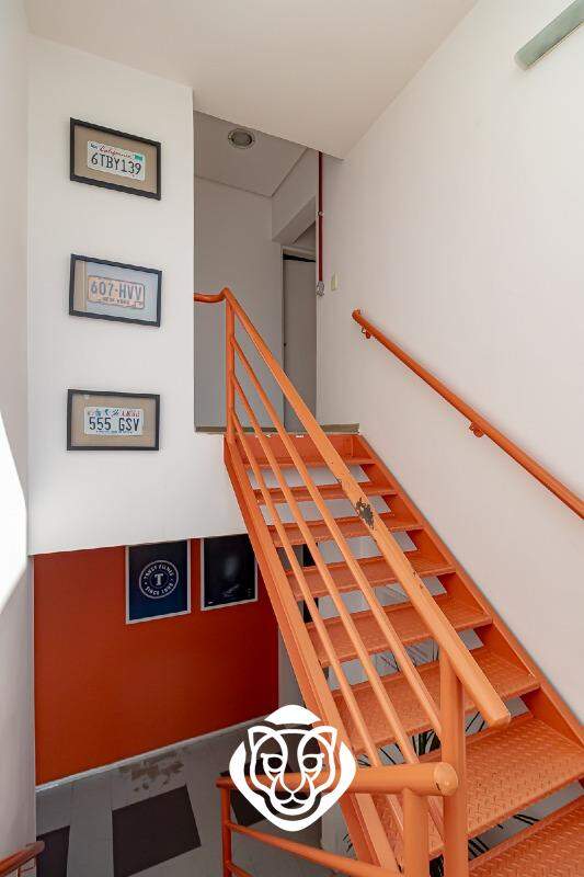Acesso ao piso superior