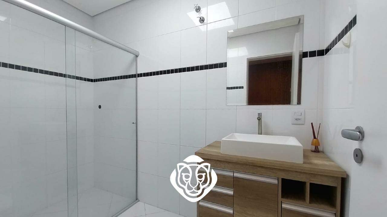 Banheiro suíte III