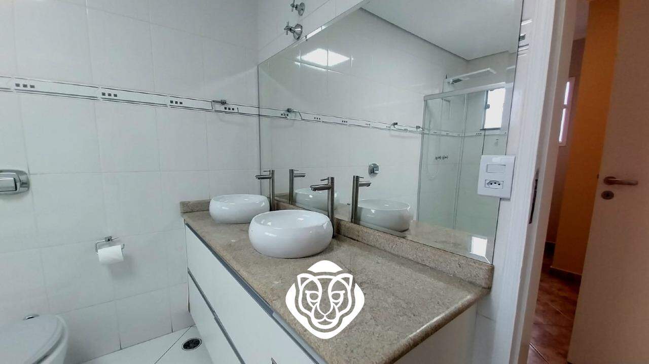 Banheiro suíte I