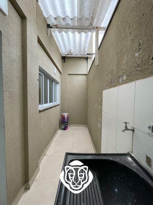 Área de Serviços
