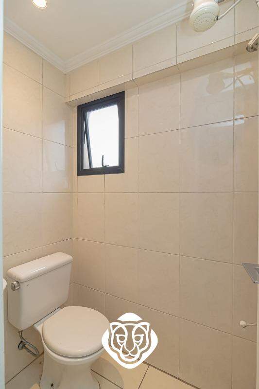 Banheiro de serviço