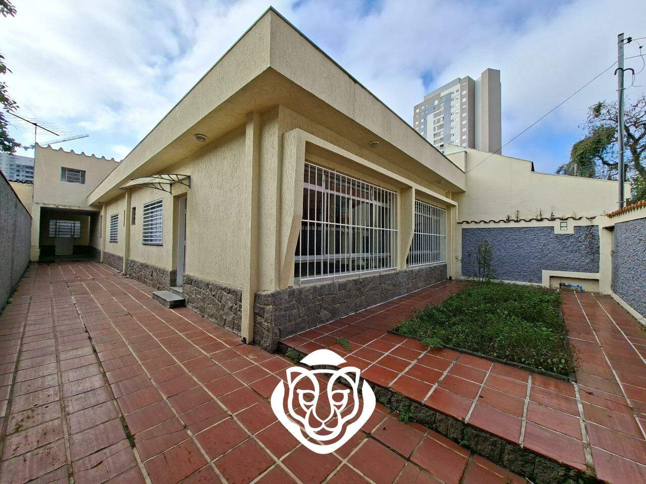 garagem/jardim