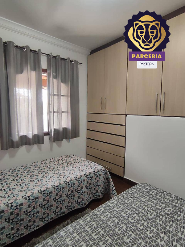 Dormitorio II