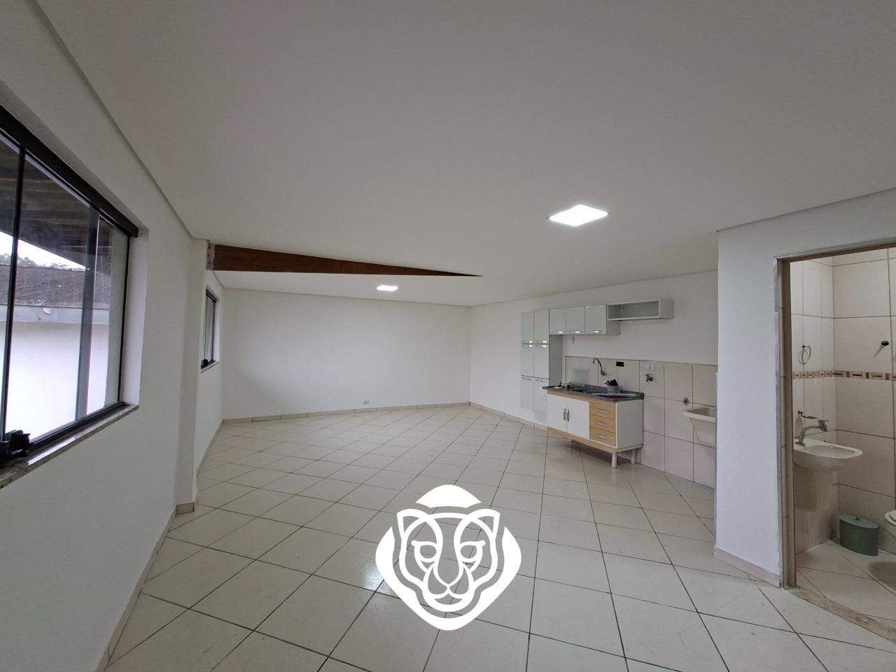 Área de serviço/cozinha auxiliar
