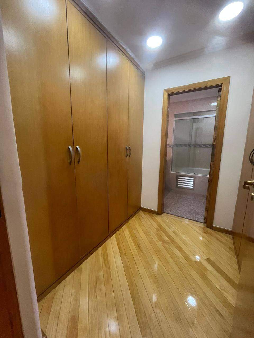 Closet - Dormitório III