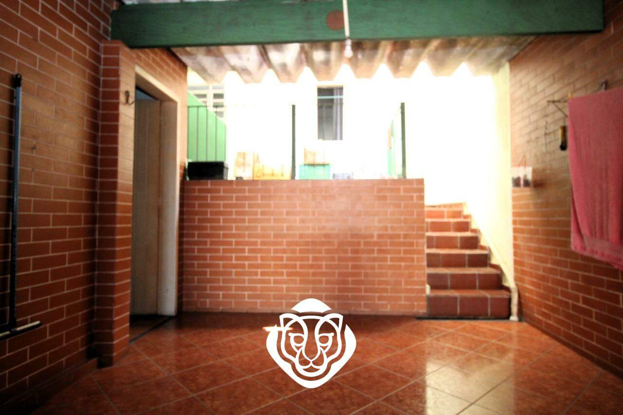 Varanda e acesso casa 2