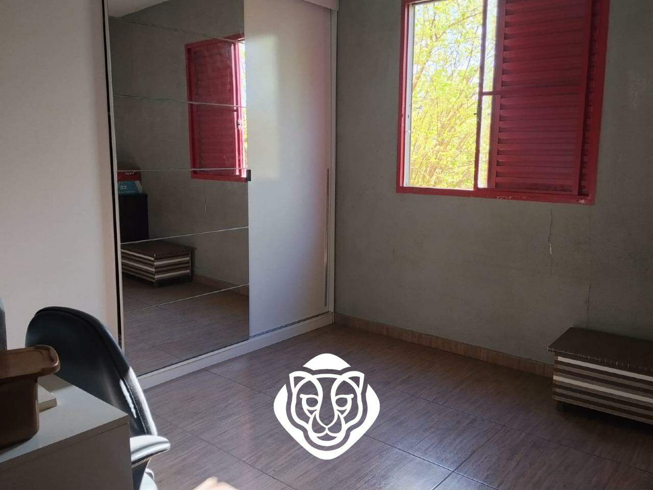 Dormitorio II
