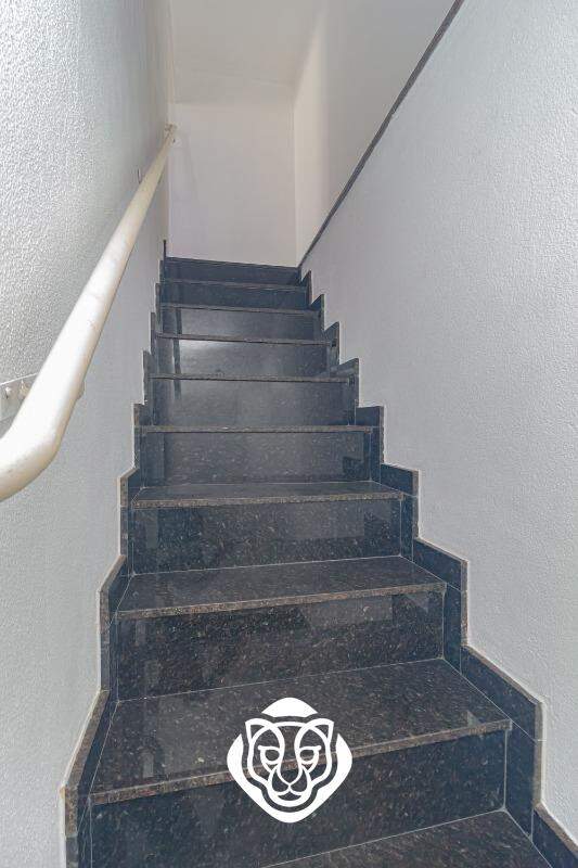 Escada de acesso