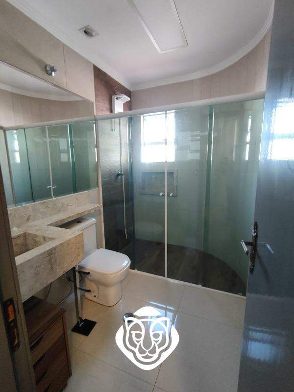 Banheiro suíte Dormitório I