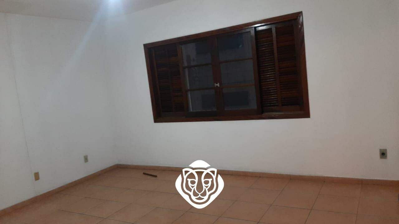 Dormitório ll