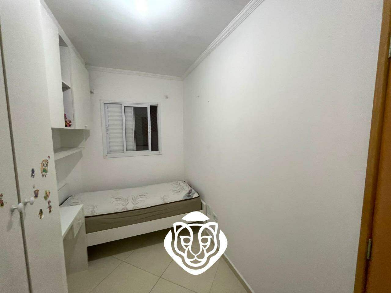 Dormitorio II