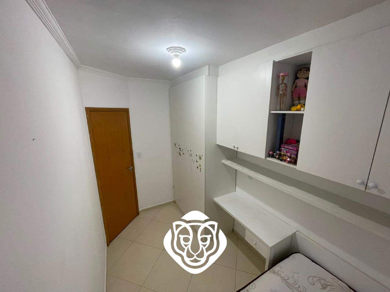 Dormitorio II