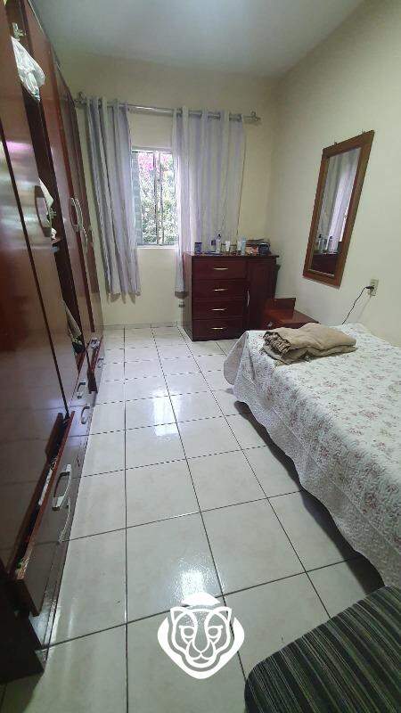 Dormitório II - casa II