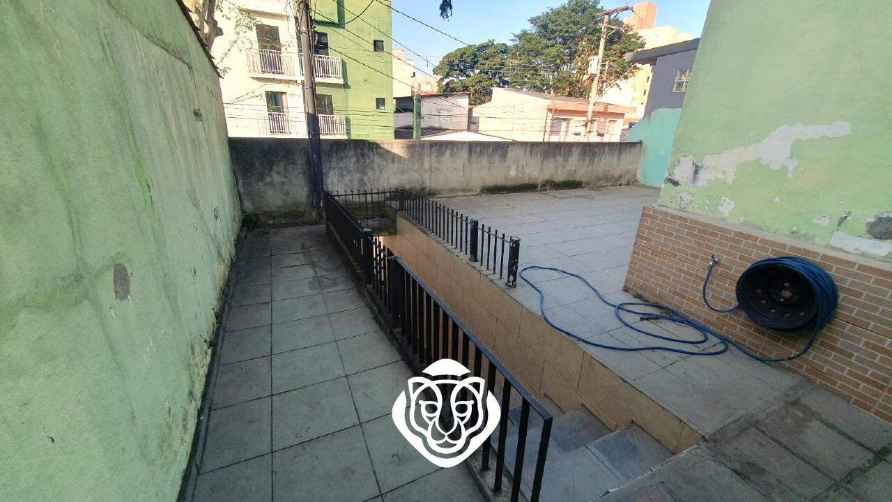Escada de acesso 