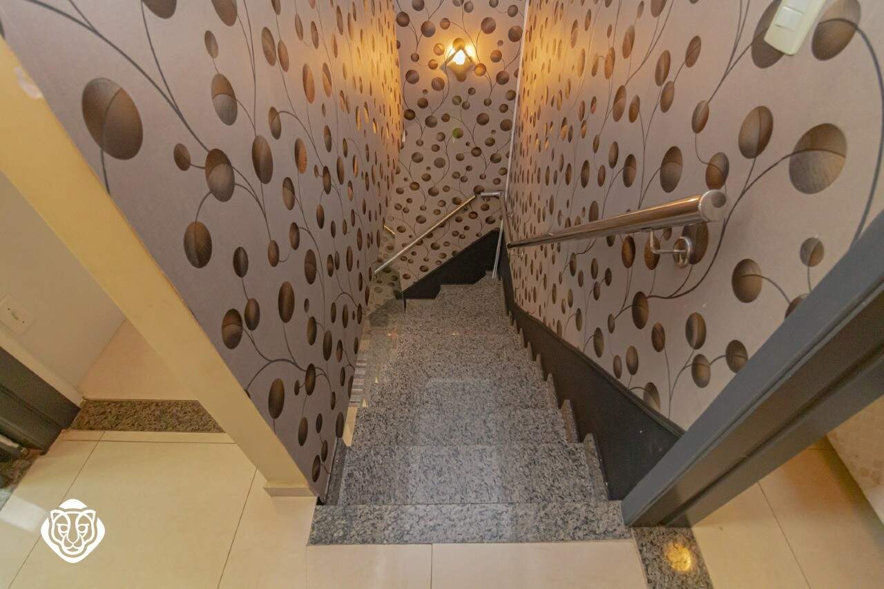 Escada de acesso