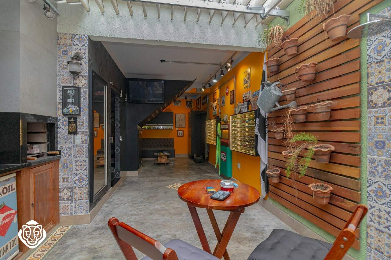 Garagem / Espaço gourmet