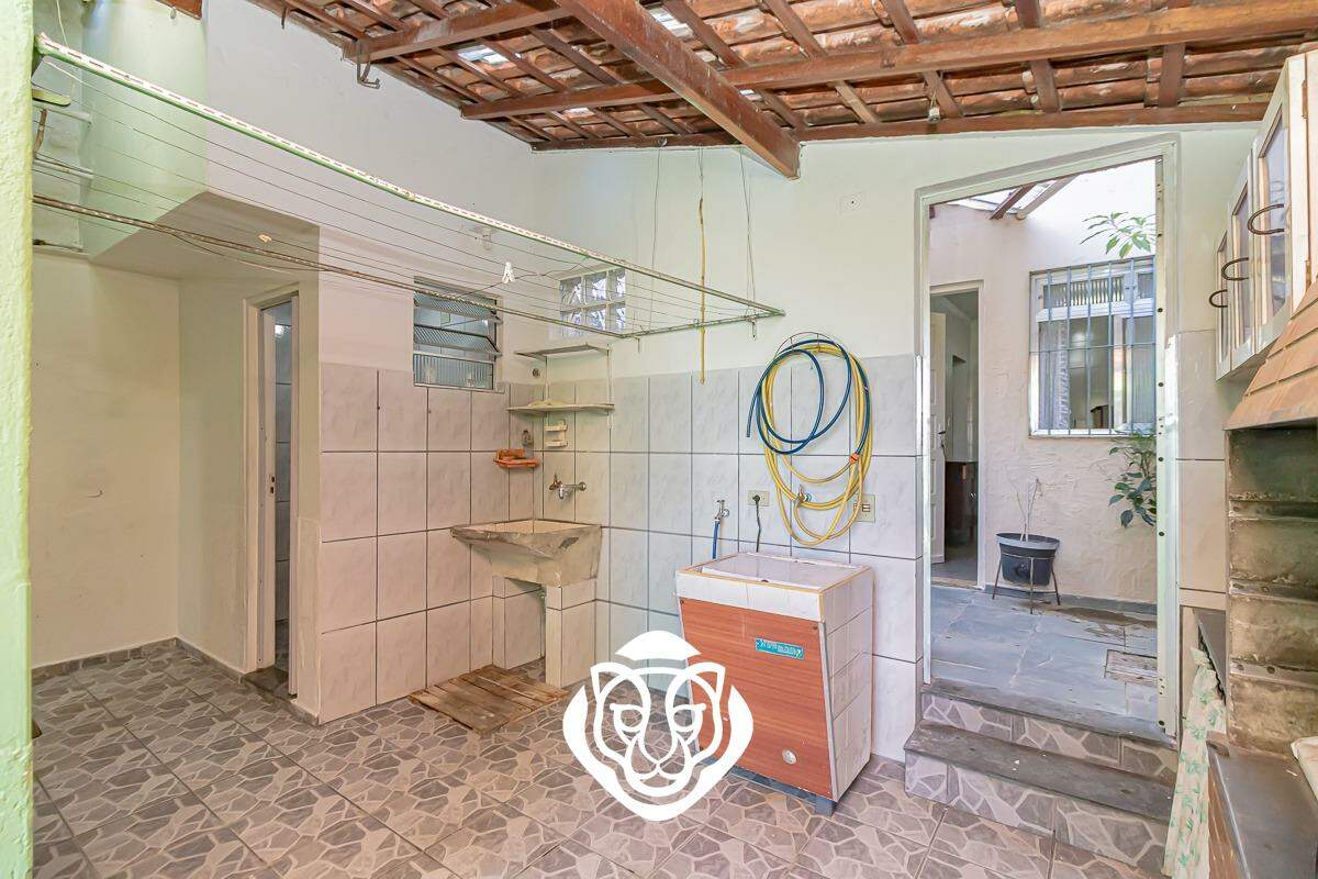 Quintal / Área de serviço / Casa I