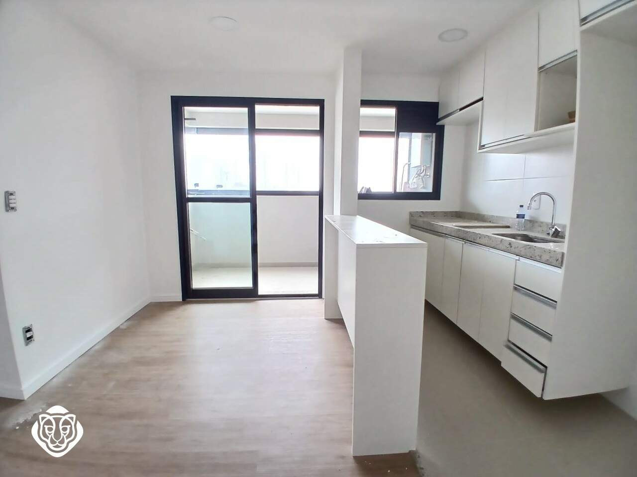 Sala e cozinha