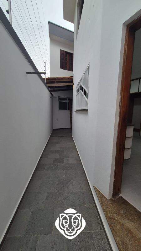 Corredor lateral