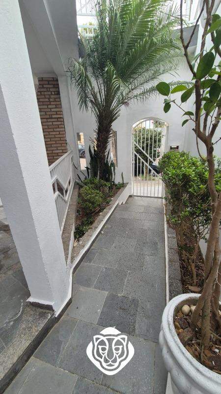 Entrada Social
