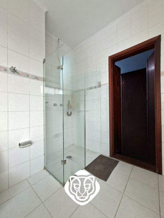 Banheiro suíte 2
