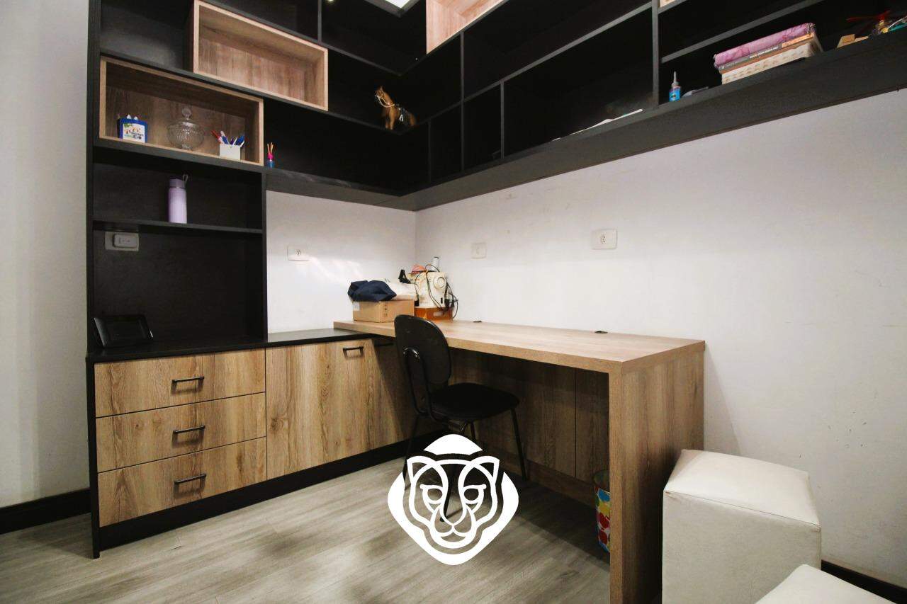 Home office 