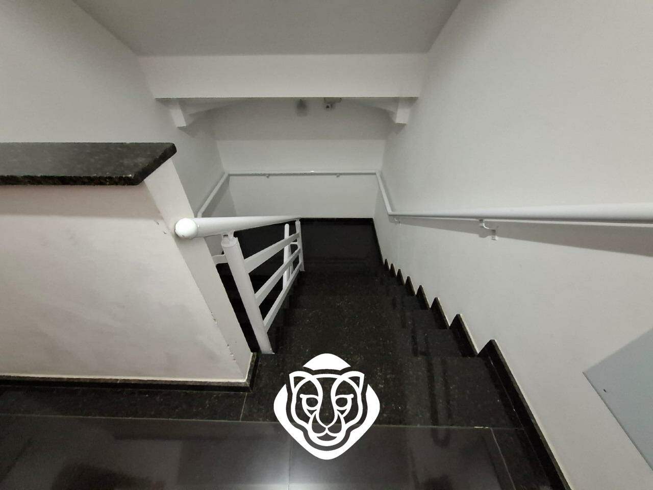 escada para apartamento