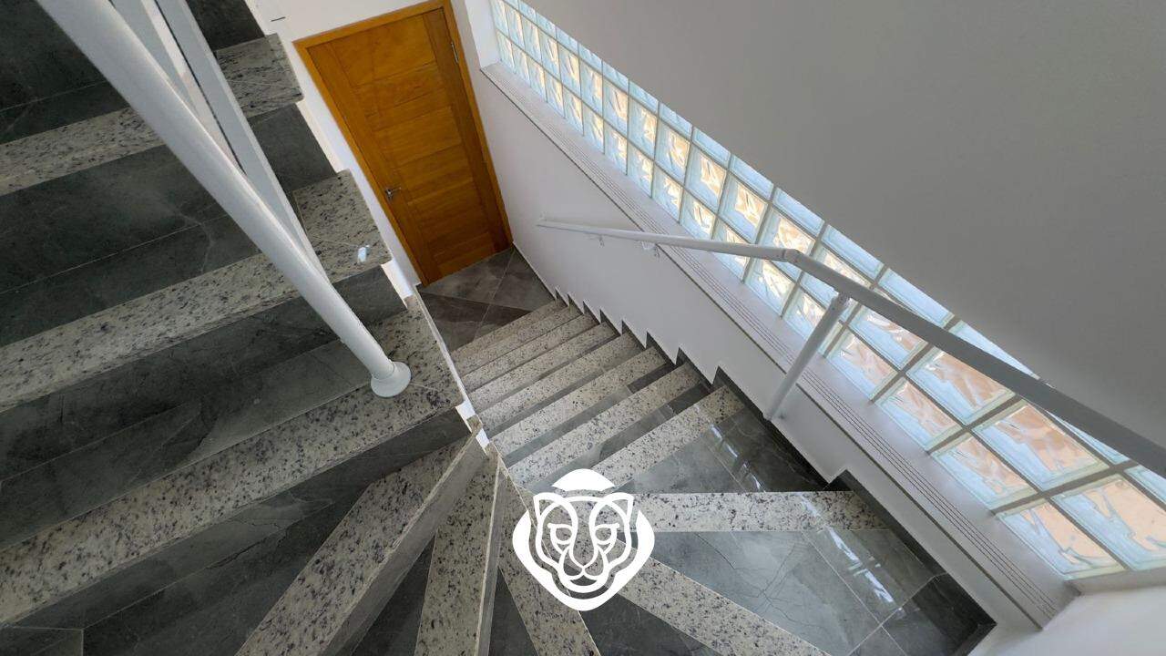 Hall Entrada