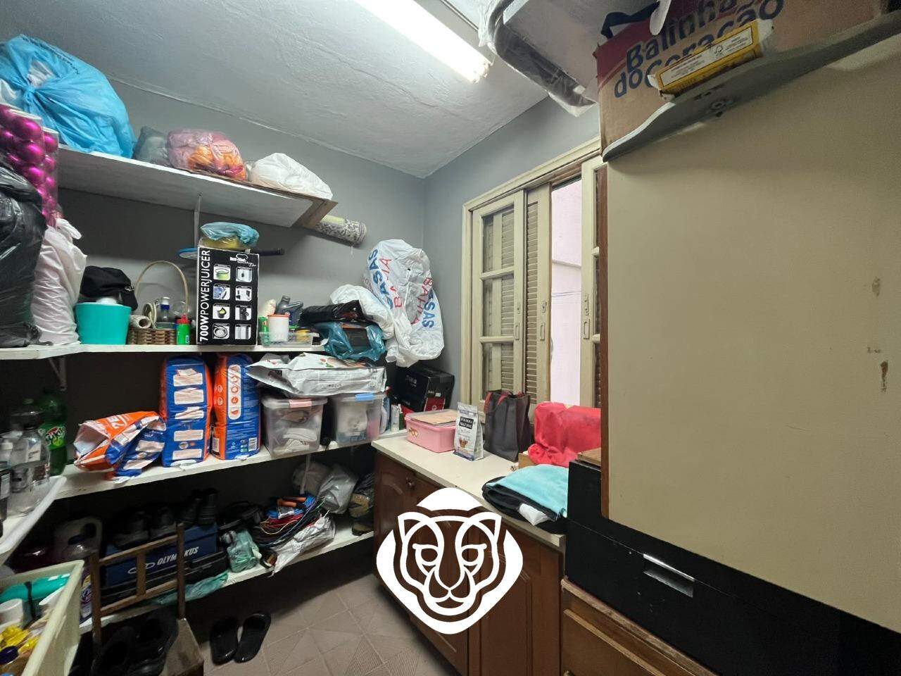 Quarto auxiliar fundos