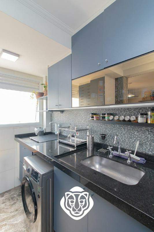 Cozinha / Área de Serviço 