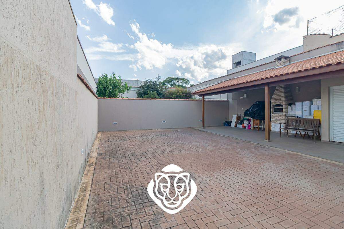 Quintal / Garagem