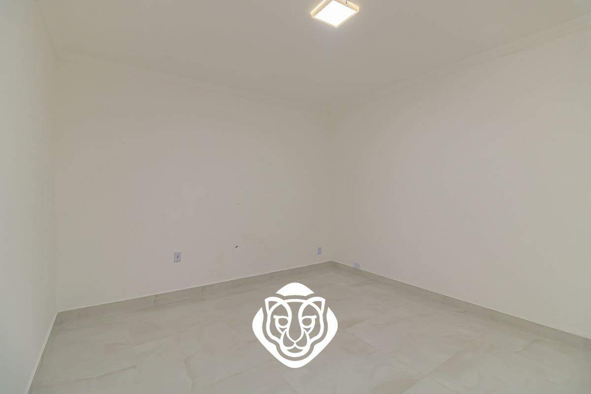 Cômodo II / Piso I