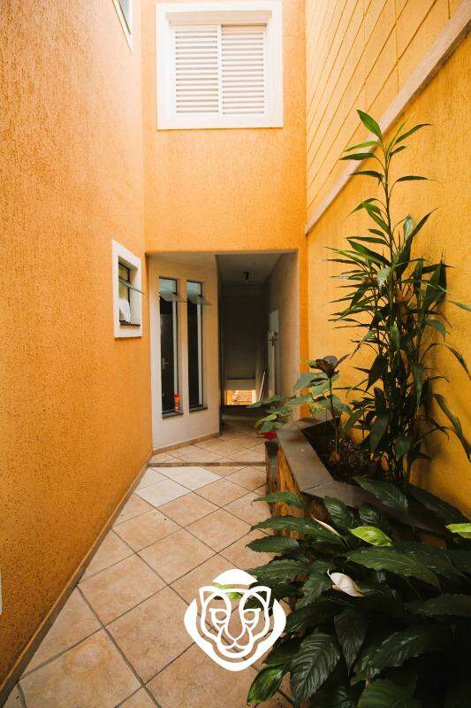 Entrada lateral 